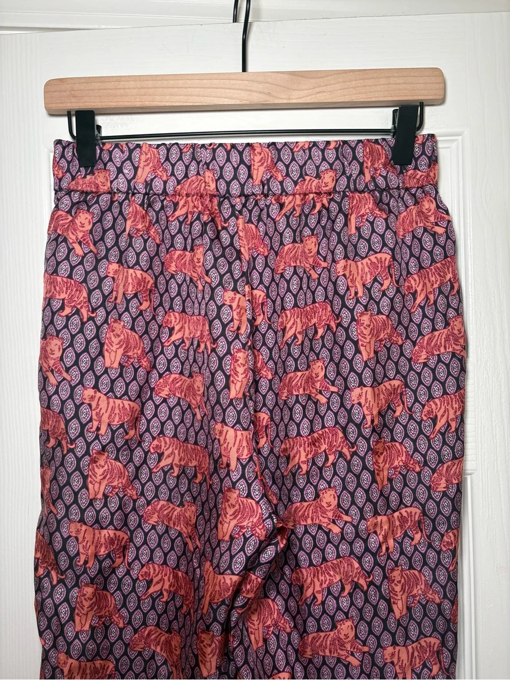J.Crew Collection 100% Silk Roaming Tigers Print Pull-On Easy‎ Pants Size 4